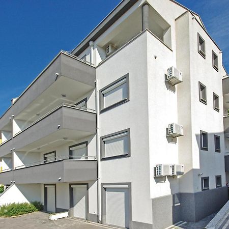 Gorgeous Apartment In Makarska With Wifi Dış mekan fotoğraf
