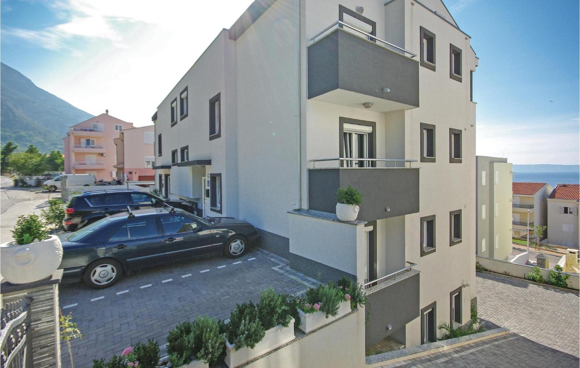 Gorgeous Apartment In Makarska With Wifi Dış mekan fotoğraf