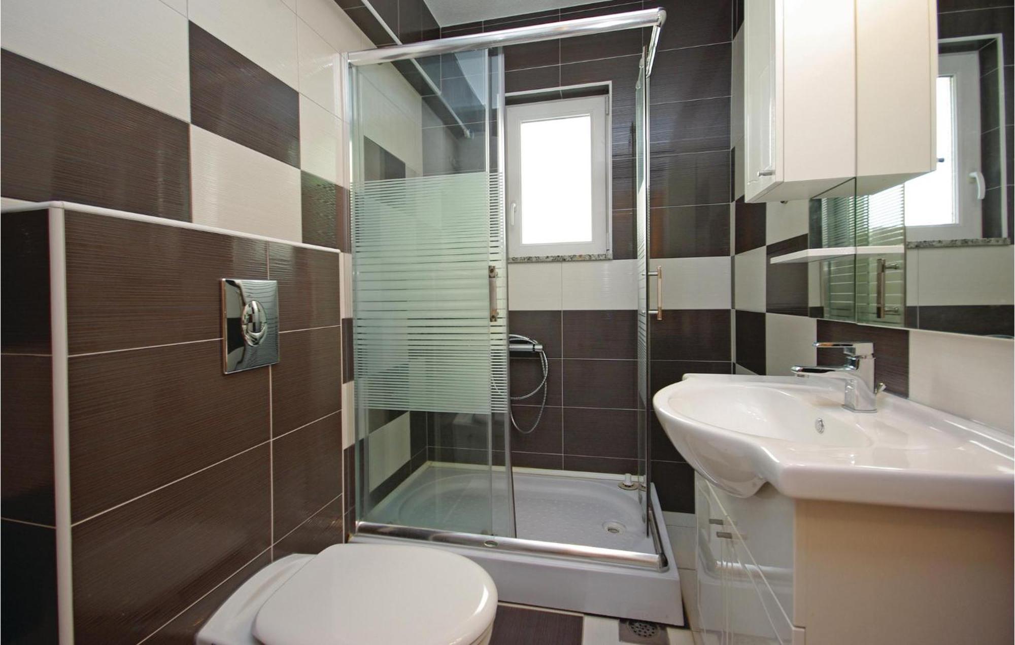 Gorgeous Apartment In Makarska With Wifi Dış mekan fotoğraf